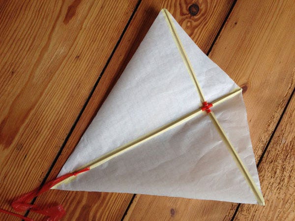 how to make a diamond kite