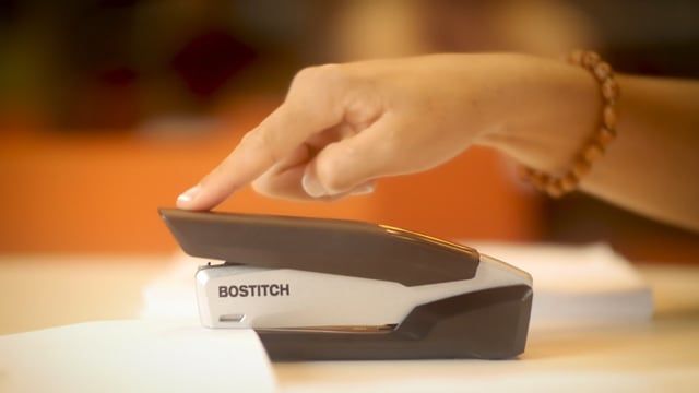 InPower™ Premium Desktop Stapler, 28 Sheets | Bostitch Office